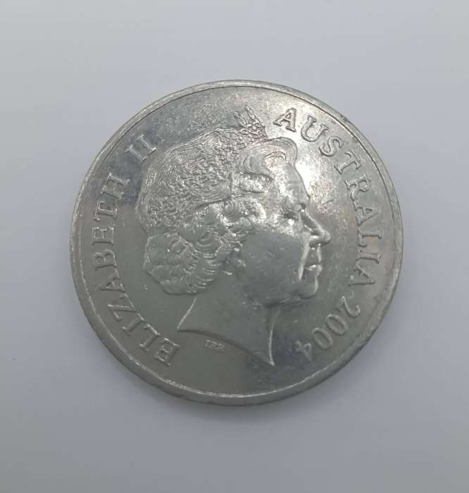 2004 AUSTRALIA ELIZABETH II 20 CENTS COIN