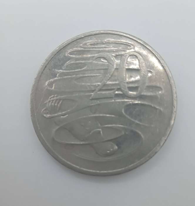 2004 AUSTRALIA ELIZABETH II 20 CENTS COIN
