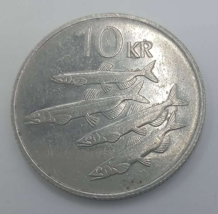 1987 ISLAND 10 KR- TIU KRONUR TWO COINS