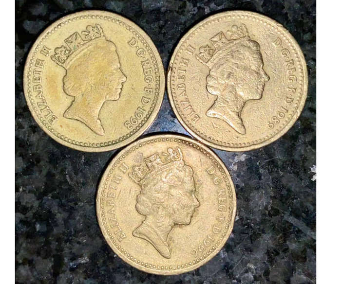 Great Britain One Pound Elizabeth II Set 1989, 1993 and 1996 - ONE BID TAKES ALL