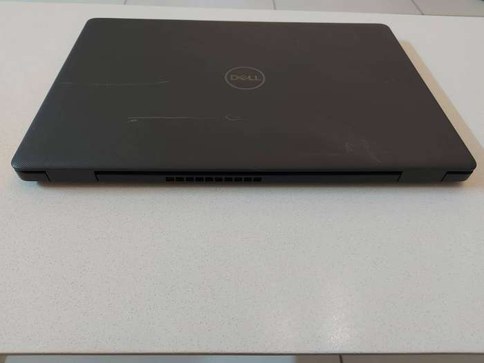 Dell Vostro 3500 Core i5-1135G7 11th Gen 2.40GHz 8GB Ram 256GB NVMe SSD
