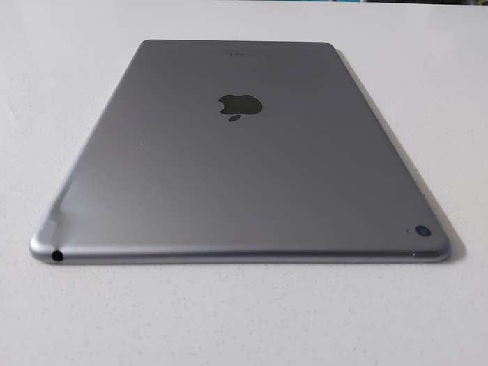 Apple iPad Air 2 Model A1566