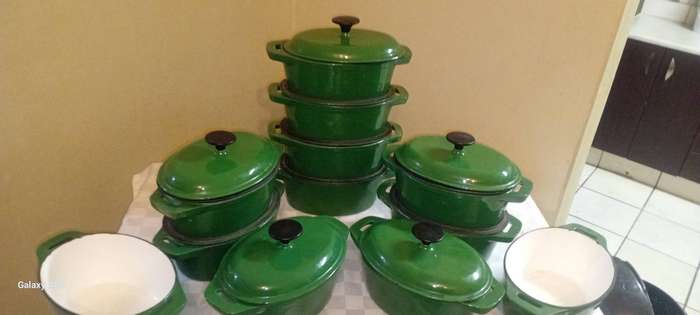 Cast iron pots