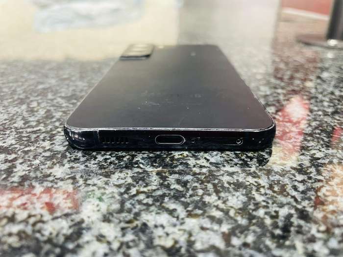 SAMSUNG S22 PLUS 256GB