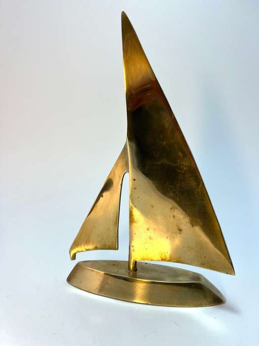 Vintage Brass Sailboat Figurine | Made in USA | 19 x 13 x 3cm