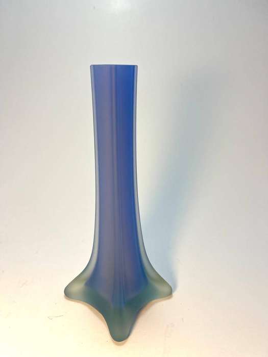Vintage 1960s Slim Glass Vases  Retro Periwinkle in Satin Blue Designs