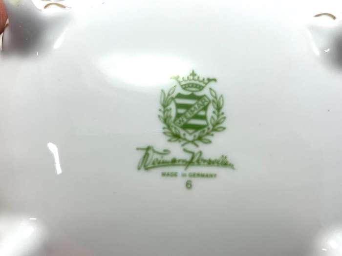 Vintage Weimar Oval Porcelain Casket | Wild Flowers Design (1970s, Germany)