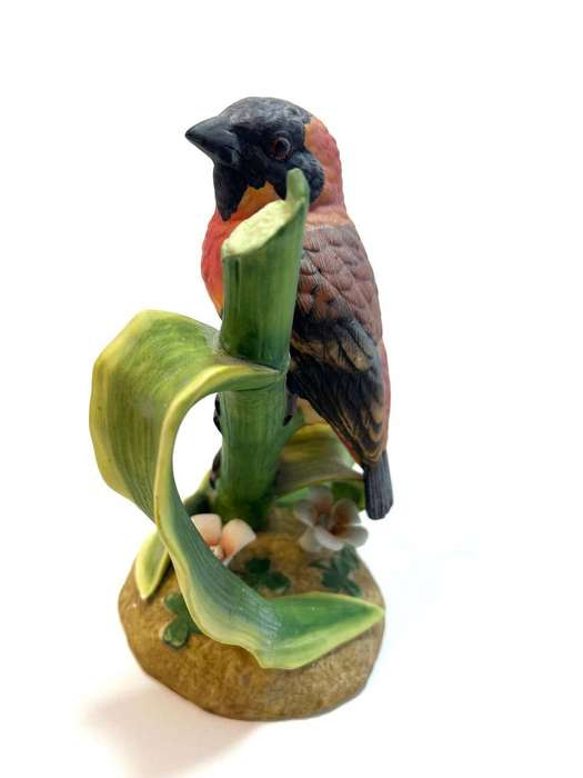 Heritage Porcelain Red Bishop Figurine  Euplectes Orix