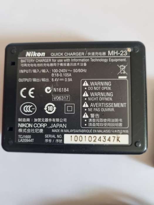 Nikon MH-23 Charger (Original - Used)