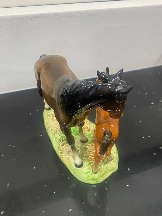 Beswick Mare and Foal on Naturalistic Base