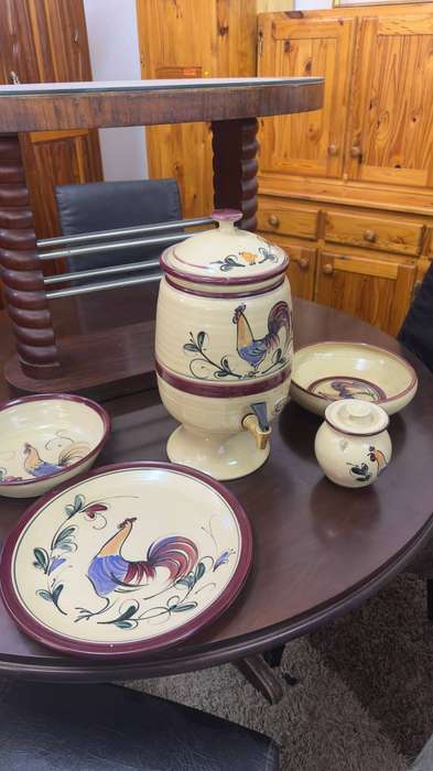Durand Beechmpuntain Pottery Water Filter System