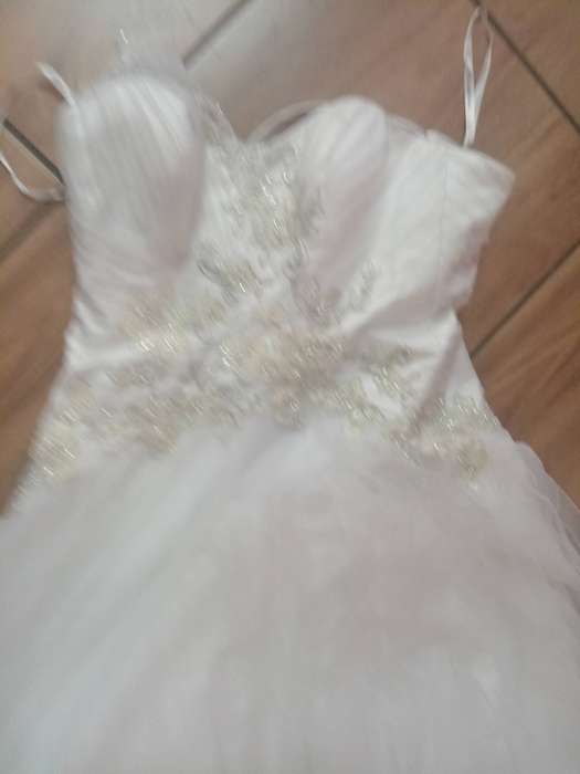 Oleg Cassini One-shoulder Tulle wedding dress (including veil)
