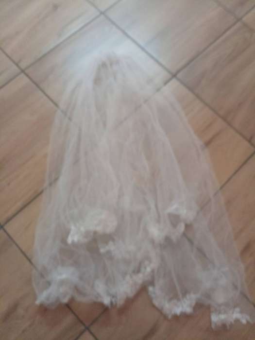 Oleg Cassini One-shoulder Tulle wedding dress (including veil)