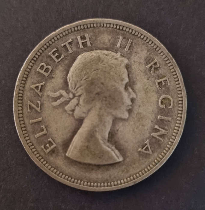 1946 Queen Elizabeth II - 2½ Shilling coin