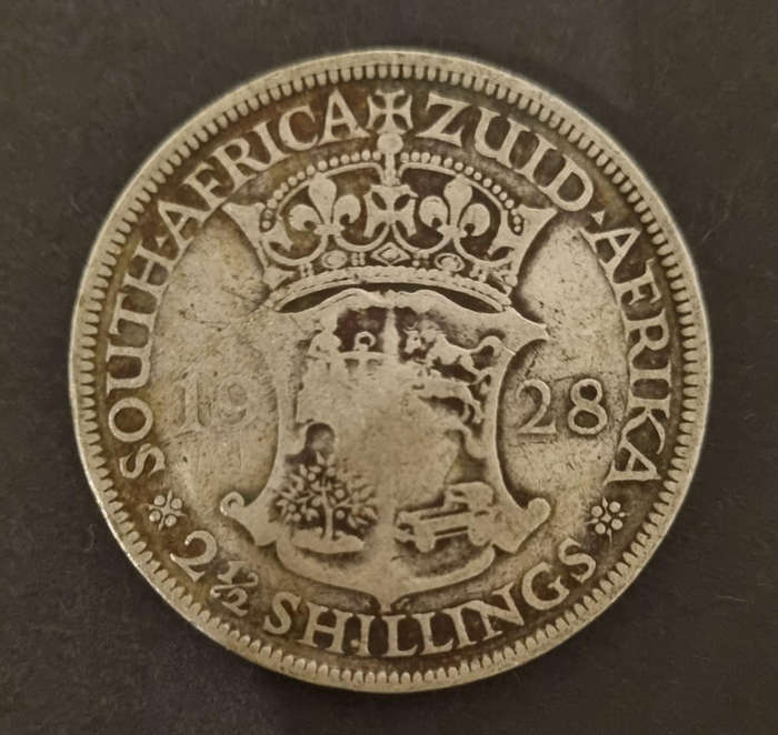 Rare 1928 South Africa 2½ Shillings  King George V Silver Coin
