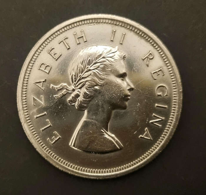 1958 South Africa 5 Shillings  Queen Elizabeth II