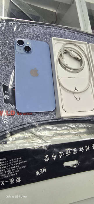 Iphone 14 128gb  ( like new condition)