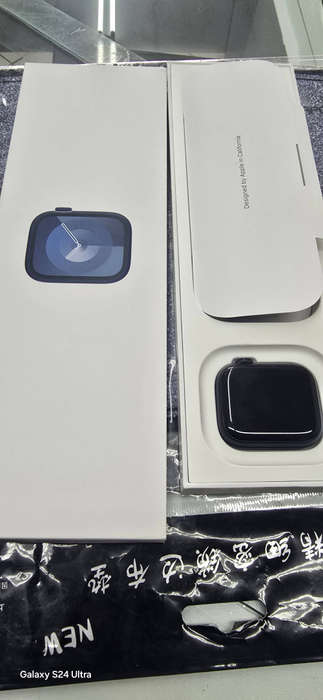 Apple watch series 9 41mm GPS