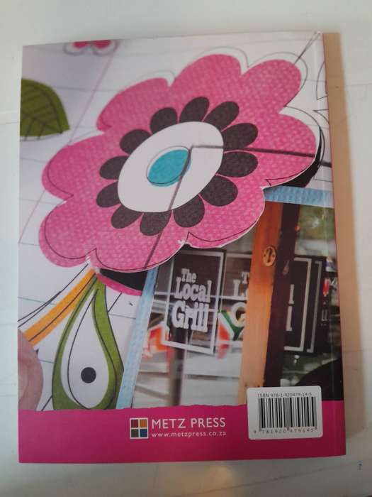 Scrapbooking: Back to Basics - Tracy Boomer & Deborah Martin (softcover)
