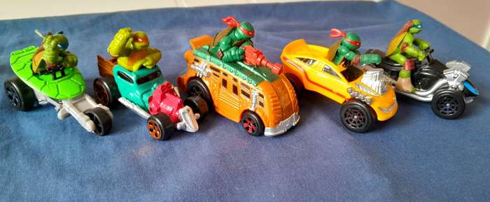 Viacom Teenage Mutant Ninja Turtles Character Cars - Set of 5 (secondhand)