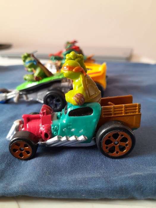 Viacom Teenage Mutant Ninja Turtles Character Cars - Set of 5 (secondhand)
