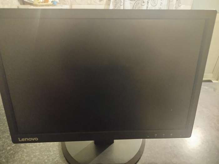 Lenovo 19.5 monitor E2054A