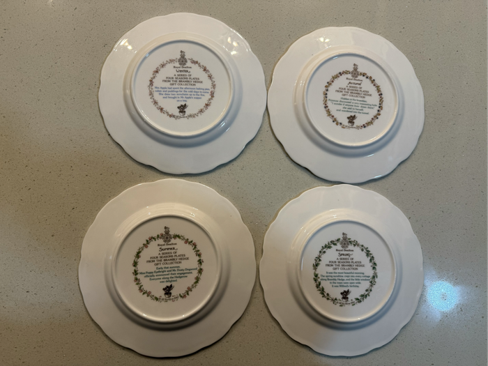Royal Doulton Brambly Hedge four season 21 plates set