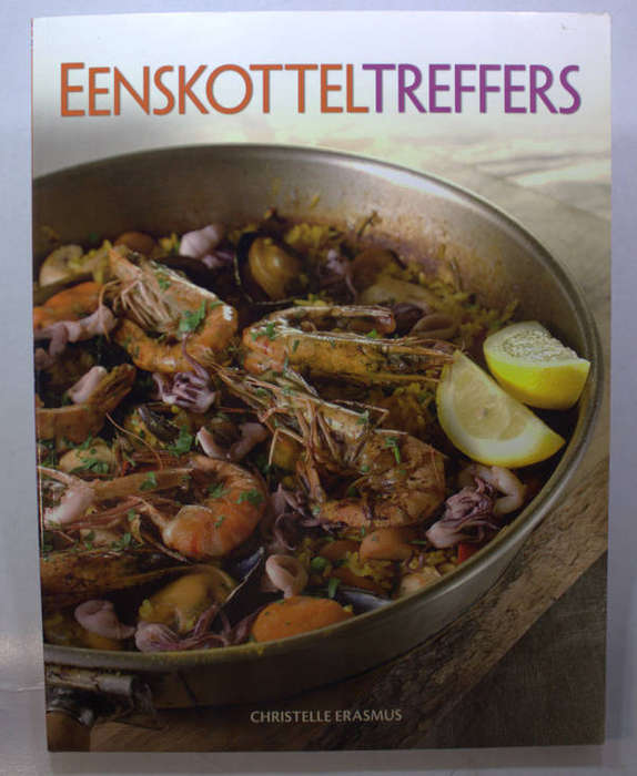 Five Assorted Cookbooks and Magazines Hard and Soft Cover Afrikaans Cookbooks