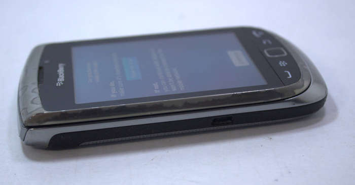 Legacy Blackberry Torch 9800 FS-1 5.0MP Slider Smartphone