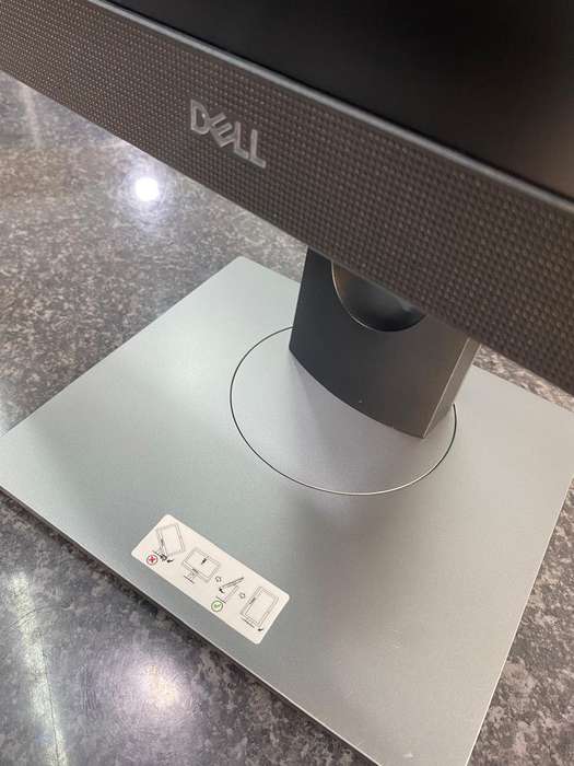Dell OptiPlex 7460 i5 8th Gen 256GB SSD- 23.8 All-in-One