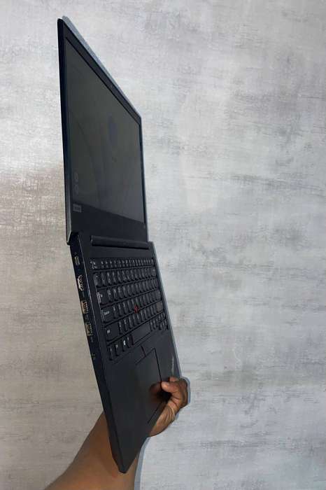 Lenovo Thinkpad E490 Intel Core I7 8Th Gen