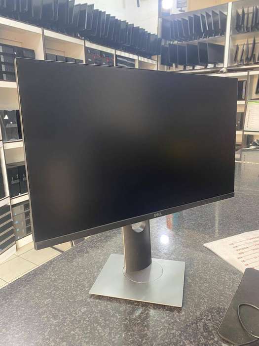 Dell P Series P2319H