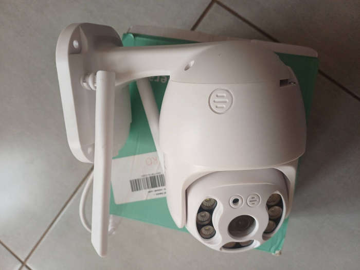 Smart rotating camera