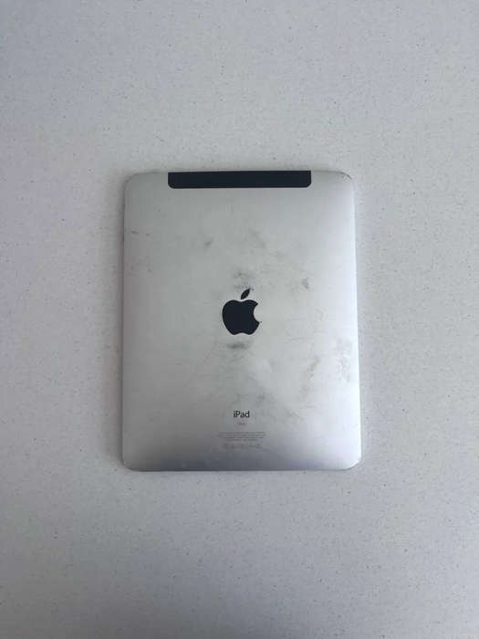 1st gen ipad, untested