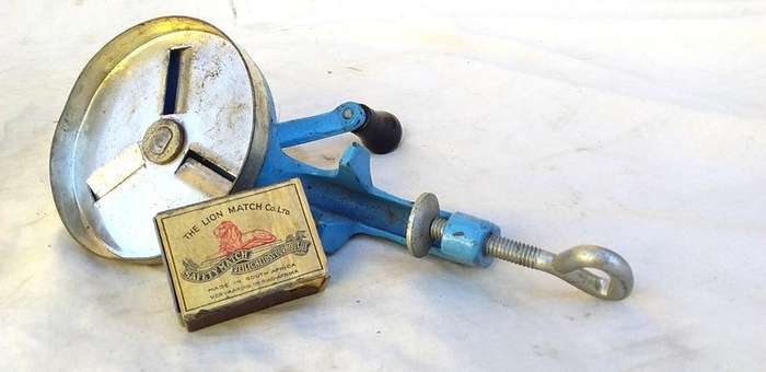 Cast iron Bean Slicer