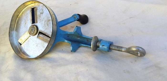 Cast iron Bean Slicer