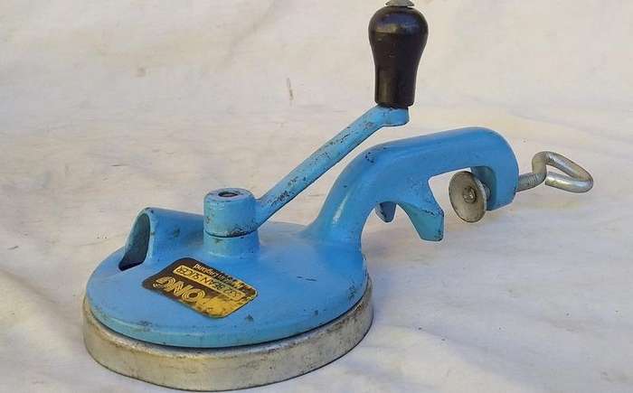 Cast iron Bean Slicer