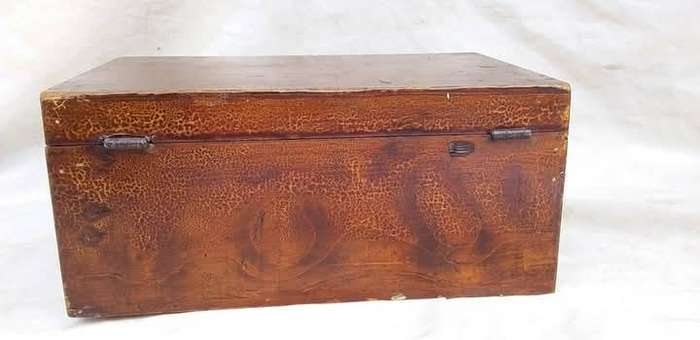 Vintage 1950's 2 tier Sewing Box
