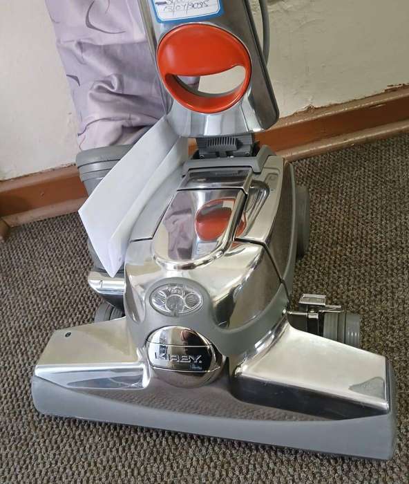 Kirby Sentria Vacuum Cleaner and Carpet Shampoo System