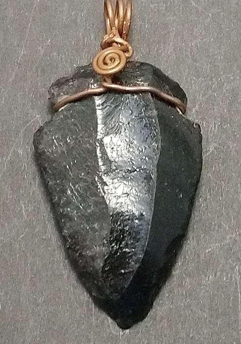 Natural Obsidian Arrowhead Gemstone Solid Copper Pendant.