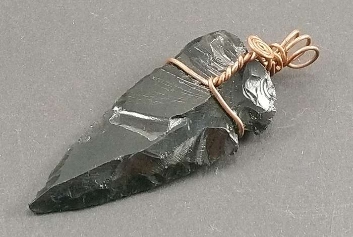 Natural Obsidian Arrowhead Gemstone Solid Copper Pendant.