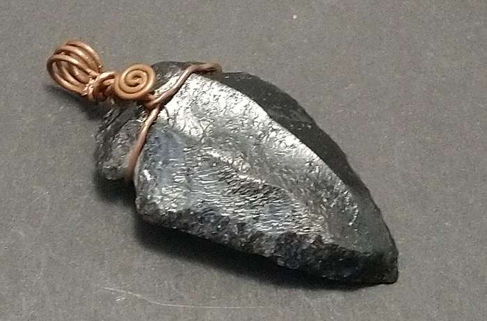 Natural Obsidian Arrowhead Gemstone Solid Copper Pendant.