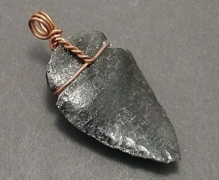 Natural Obsidian Arrowhead Gemstone Solid Copper Pendant.
