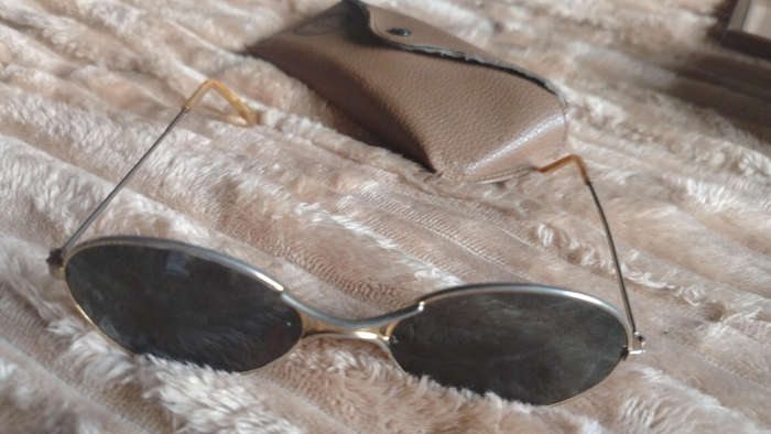 Ray ban