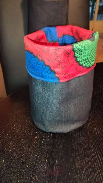 Table Standing Snippy Bag Red & Blue