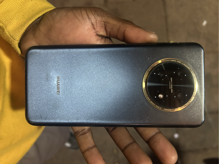 Huawei Nova y91