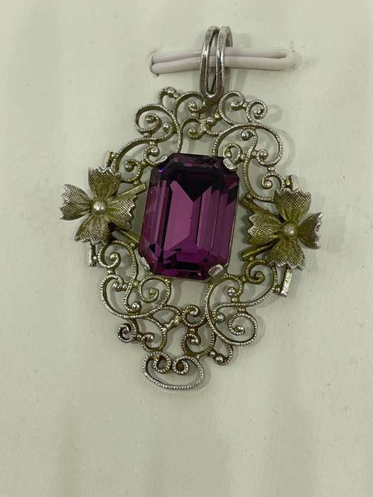 RARE FIND! Vintage Van Dell 925 Sterling Silver Pendant with Amethyst