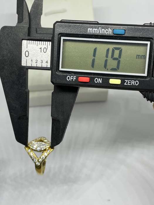 Vintage 18ct Gold & Diamond Ring