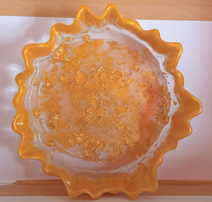 Decorative resin Bowl