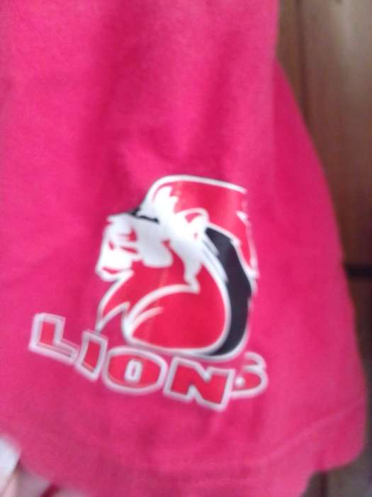  Canterbury Lions Rugby T-Shirt  2XL